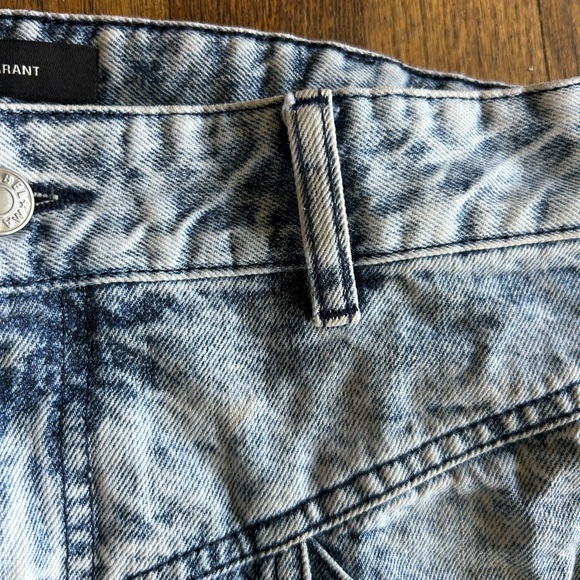 Light Wash Denim Jeans - Picture 2 of 5
